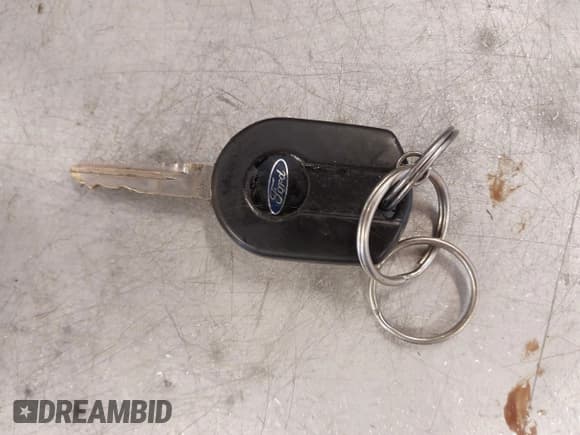 ✅ 2012 Ford F-150 Lariat • VIN: 1FTFW1E68CFC85088 • Lot: 41341514. Listed on IAAI with 215,852 mi. Free auction sales archive from the USA and detailed vehicle history report at DreamBid. Image 11.