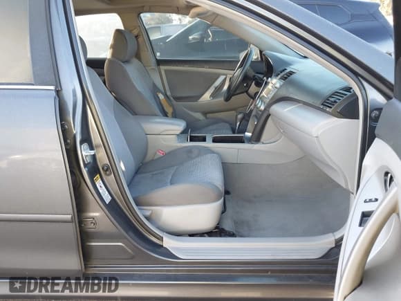 ✅ 2007 Toyota Camry LE • VIN: 4T1BK46K77U526336 • Lot: 43745543. Listed on IAAI with 225,844 mi. Free auction sales archive from the USA and detailed vehicle history report at DreamBid. Image 5.