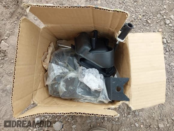 ✅ 2003 Ford Explorer Sport XLS • VIN: 1FMYU60E53UA58216 • Лот: 43749520. Опубликован ранее на IAAI с пробегом 222 539 миль. Бесплатный доступ к архиву аукционных продаж из США и подробный отчёт об истории автомобиля на DreamBid. Изображение 12.