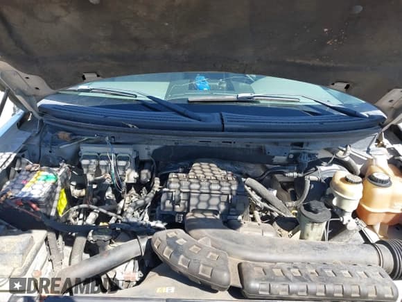 ✅ 2008 Ford F-150 XLT • VIN: 1FTPW12518FC09767 • Lot: 43379891. Wystawiony na IAAI z przebiegiem 208 828 mil. Bezpłatny archiwum sprzedaży aukcyjnych z USA i szczegółowy raport historii pojazdu na DreamBid. Zdjęcie 10.