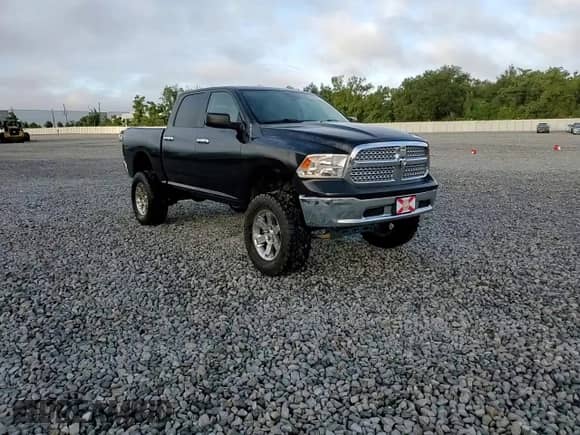 2017 Ram 1500 Big Horn с VIN 1C6RR7LT8HS785922, выставлен на аукционе Copart как лот 85005175 с пробегом 100 118 миль миль и Списание • Salvage title. История ставок и продаж доступна на DreamBid. Изображение 13.