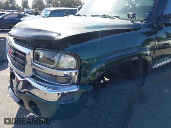 ✅ 2005 GMC Sierra 1500 SLE • VIN: 1GTEK19B55E214552 • Lot: 43475923. Listed on IAAI with 188,902 mi. Free auction sales archive from the USA and detailed vehicle history report at DreamBid. Image 18.