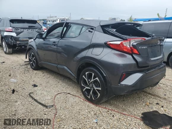 ✅ 2018 Toyota C-HR XLE • VIN: NMTKHMBX7JR013327 • Lot: 76102423. Listed on Copart with Not provided. Free auction sales archive from the USA and detailed vehicle history report at DreamBid. Image 2.