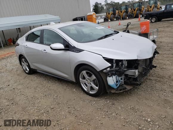 ✅ 2019 Chevrolet Volt LT • VIN: 1G1RA6S56KU117067 • Lot: 69318863. Wystawiony na Copart z przebiegiem 34 170 mil. Bezpłatny archiwum sprzedaży aukcyjnych z USA i szczegółowy raport historii pojazdu na DreamBid. Zdjęcie 4.