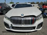 ✅ 2020 BMW 7 Series 740i • VIN: WBA7T2C05LGL17987 • Lot: 80727785. Listed on Copart with 88,490 mi. Free auction sales archive from the USA and detailed vehicle history report at DreamBid. Image 5.