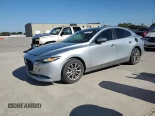 ✅ 2020 Mazda 3 • VIN: 3MZBPABLXLM133736 • Лот: 85593445. Опубликован ранее на Copart с пробегом 225 070 миль. Бесплатный доступ к архиву аукционных продаж из США и подробный отчёт об истории автомобиля на DreamBid. Изображение 1.