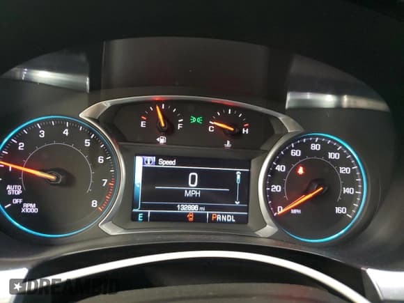 ✅ 2019 Chevrolet Traverse LT Cloth • VIN: 1GNERGKW9KJ233854 • Lot: 92067425. Wystawiony na Copart z przebiegiem 132 896 mil. Bezpłatny archiwum sprzedaży aukcyjnych z USA i szczegółowy raport historii pojazdu na DreamBid. Zdjęcie 9.