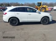 ✅ 2017 Acura RDX Advance • VIN: 5J8TB4H79HL034210 • Lot: 41785631. Wystawiony na IAAI z przebiegiem 77 304 mil. Bezpłatny archiwum sprzedaży aukcyjnych z USA i szczegółowy raport historii pojazdu na DreamBid. Zdjęcie 13.