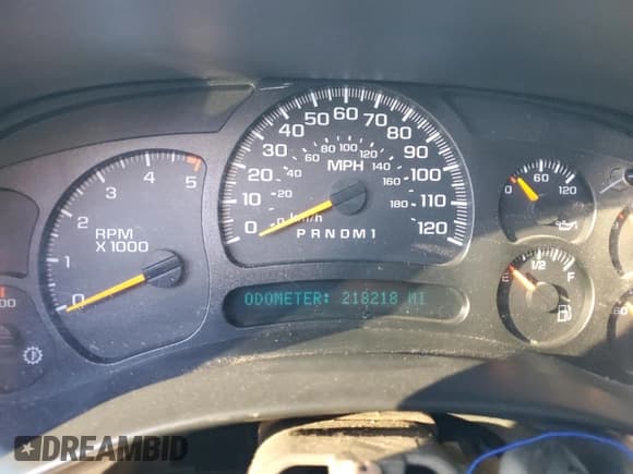 ✅ 2006 Chevrolet Silverado 2500HD LT1 • VIN: 1GCHK23246F133033 • Lot: 84415664. Wystawiony na Copart z przebiegiem 218 218 mil. Bezpłatny archiwum sprzedaży aukcyjnych z USA i szczegółowy raport historii pojazdu na DreamBid. Zdjęcie 9.