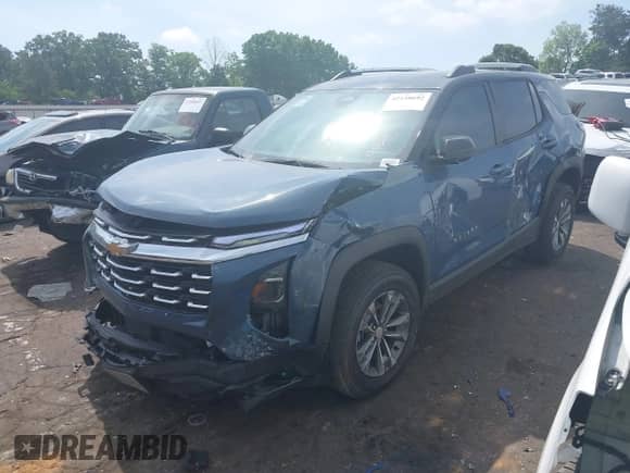 2025 Chevrolet Equinox FWD LT с VIN 3GNAXHEG1SL178520, выставлен на аукционе IAAI как лот 42148692 с пробегом 5 345 миль миль и . История ставок и продаж доступна на DreamBid. Изображение 2.