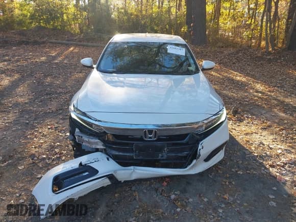 ✅ 2019 Honda Accord EX • VIN: 1HGCV1F42KA003995 • Lot: 43603387. Listed on IAAI with 165,052 mi. Free auction sales archive from the USA and detailed vehicle history report at DreamBid. Image 12.