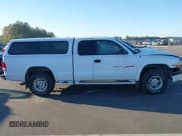 ✅ 1999 Dodge Dakota SLT • VIN: 1B7GG22Y7XS247362 • Lot: 43514391. Wystawiony na IAAI z przebiegiem 172 238 mil. Bezpłatny archiwum sprzedaży aukcyjnych z USA i szczegółowy raport historii pojazdu na DreamBid. Zdjęcie 13.