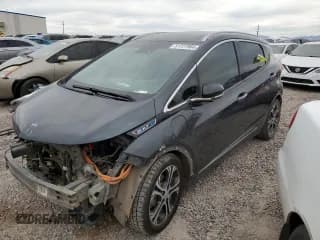 ✅ 2021 Chevrolet Bolt EV Premier • VIN: 1G1FZ6S08M4107692 • Lot: 51727984. Wystawiony na Copart z przebiegiem 57 121 mil. Bezpłatny archiwum sprzedaży aukcyjnych z USA i szczegółowy raport historii pojazdu na DreamBid. Zdjęcie 1.