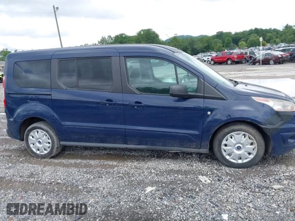 ✅ 2014 Ford Transit Connect XLT • VIN: NM0GS9F73E1141581 • Lot: 42949662. Wystawiony na IAAI z przebiegiem 191 870 mil. Bezpłatny archiwum sprzedaży aukcyjnych z USA i szczegółowy raport historii pojazdu na DreamBid. Zdjęcie 13.