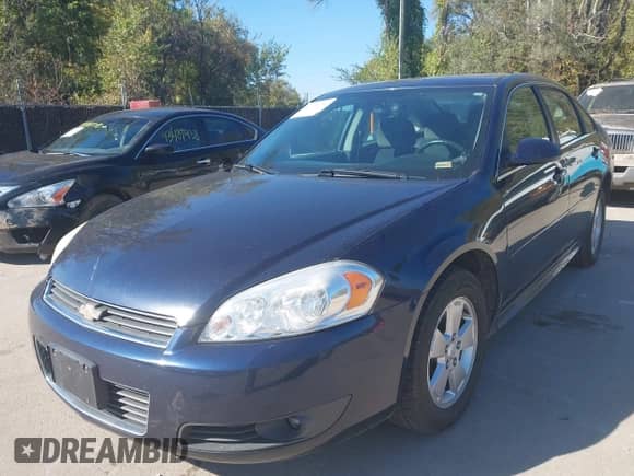 2011 Chevrolet Impala LT Fleet z VIN 2G1WG5EKXB1310976, wystawiony jako IAAI lot #43465390 z przebiegiem 179 788 mil mil oraz . Historia ofert i sprzedaży dostępna na DreamBid. Obrazek 2.