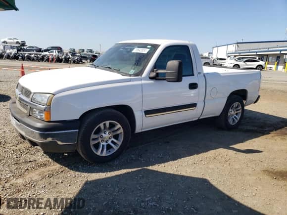 2004 Chevrolet Silverado 1500 LS z VIN 1GCEC14VX4Z171221, wystawiony jako Copart lot #78542024 z przebiegiem 254 153 mil mil oraz Szkoda całkowita • Salvage title. Historia ofert i sprzedaży dostępna na DreamBid. Obrazek 1.
