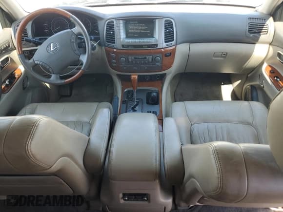 ✅ 2004 Lexus LX 470 • VIN: JTJHT00W843543497 • Лот: 67587175. Опубликован ранее на Copart с пробегом 280 739 миль. Бесплатный доступ к архиву аукционных продаж из США и подробный отчёт об истории автомобиля на DreamBid. Изображение 8.