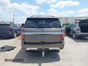 ✅ 2018 Ford Expedition Max Platinum • VIN: 1FMJK1LT5JEA66831 • Лот: 42700193. Опубликован ранее на IAAI с пробегом 148 185 миль. Бесплатный доступ к архиву аукционных продаж из США и подробный отчёт об истории автомобиля на DreamBid. Изображение 16.