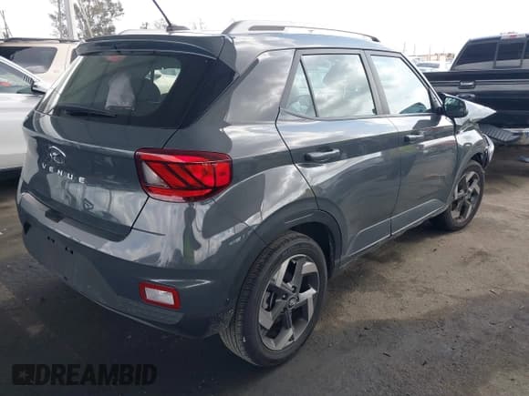 ✅ 2024 Hyundai Venue Limited • VIN: KMHRC8A3XRU302421 • Lot: 41871614. Listed on IAAI with 10,138 mi. Free auction sales archive from the USA and detailed vehicle history report at DreamBid. Image 4.