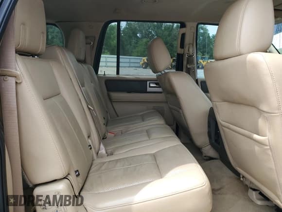 ✅ 2014 Ford Expedition Max XLT • VIN: 1FMJK1H55EEF36274 • Lot: 70997555. Wystawiony na Copart z przebiegiem 116 515 mil. Bezpłatny archiwum sprzedaży aukcyjnych z USA i szczegółowy raport historii pojazdu na DreamBid. Zdjęcie 11.