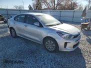 ✅ 2019 Kia Rio S • VIN: 3KPA24AB5KE160701 • Lot: 92602505. Wystawiony na Copart z przebiegiem 76 482 mil. Bezpłatny archiwum sprzedaży aukcyjnych z USA i szczegółowy raport historii pojazdu na DreamBid. Zdjęcie 4.