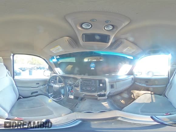 ✅ 2002 Chevrolet Silverado 1500 LS • VIN: 2GCEC19T121421555 • Lot: 90472195. Listed on Copart with 304,847 mi. Free auction sales archive from the USA and detailed vehicle history report at DreamBid. Image 15.