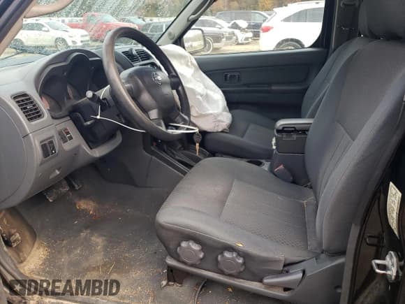 ✅ 2004 Nissan Xterra XE • VIN: 5N1ED28YX4C669795 • Lot: 90483945. Listed on Copart with 144,660 mi. Free auction sales archive from the USA and detailed vehicle history report at DreamBid. Image 7.