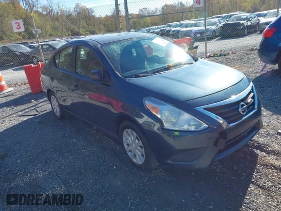 ✅ 2015 Nissan Versa S • VIN: 3N1CN7AP1FL826955 • Lot: 43521525. Listed on IAAI with 140,916 mi. Free auction sales archive from the USA and detailed vehicle history report at DreamBid. Image 1.