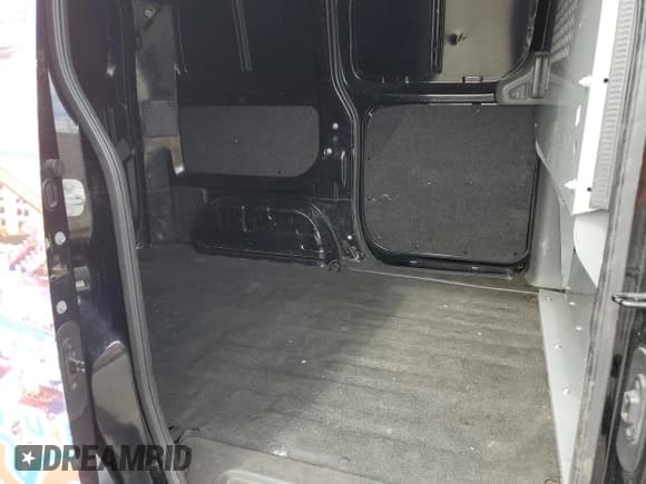 ✅ 2016 Nissan NV200 S • VIN: 3N6CM0KN0GK694991 • Lot: 62602843. Wystawiony na Copart z przebiegiem 99 064 mil. Bezpłatny archiwum sprzedaży aukcyjnych z USA i szczegółowy raport historii pojazdu na DreamBid. Zdjęcie 11.