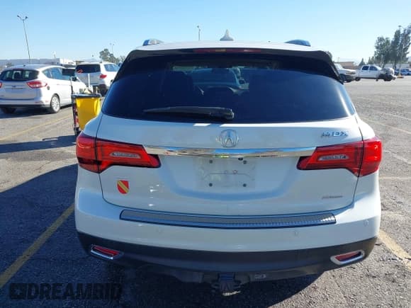 ✅ 2016 Acura MDX Advance • VIN: 5FRYD4H92GB049020 • Lot: 43785095. Listed on IAAI with 155,778 mi. Free auction sales archive from the USA and detailed vehicle history report at DreamBid. Image 17.