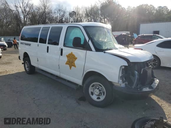 ✅ 2023 Chevrolet Express Passenger LS • VIN: 1GAZGNFP3P1203207 • Lot: 88967425. Listed on Copart with Not provided. Free auction sales archive from the USA and detailed vehicle history report at DreamBid. Image 4.