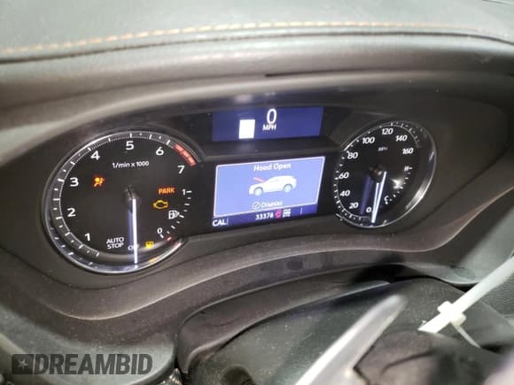 ✅ 2020 Cadillac XT4 AWD Sport • VIN: 1GYFZFR46LF006695 • Lot: 83306014. Wystawiony na Copart z przebiegiem 33 376 mil. Bezpłatny archiwum sprzedaży aukcyjnych z USA i szczegółowy raport historii pojazdu na DreamBid. Zdjęcie 9.