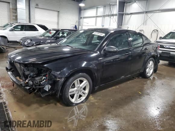 ✅ 2011 Dodge Avenger Mainstreet • VIN: 1B3BD1FB4BN561823 • Лот: 83706164. Опубликован ранее на Copart с пробегом 108 560 миль. Бесплатный доступ к архиву аукционных продаж из США и подробный отчёт об истории автомобиля на DreamBid. Изображение 1.
