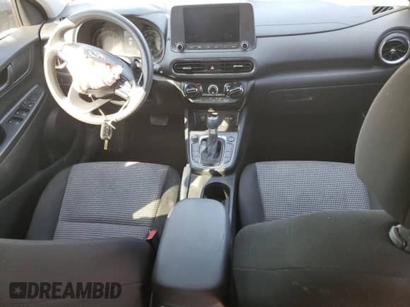 2022 Hyundai Kona SE with VIN KM8K22AB5NU864388, listed as a Copart auction lot 89616295 with 62,611 mi miles and Non repairable. Bid and sale history available at DreamBid. Image 8.