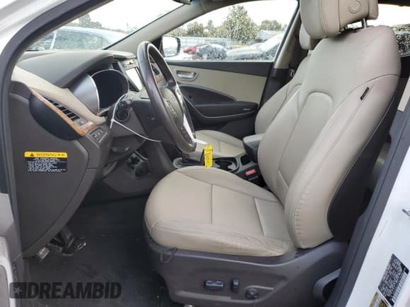 ✅ 2014 Hyundai Santa Fe • VIN: 5XYZU3LA7EG228368 • Лот: 91273625. Опубликован ранее на Copart с пробегом 82 499 миль. Бесплатный доступ к архиву аукционных продаж из США и подробный отчёт об истории автомобиля на DreamBid. Изображение 8.