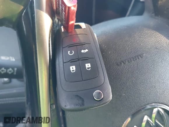 ✅ 2014 Buick LaCrosse Premium I • VIN: 1G4GD5G30EF291048 • Lot: 43682902. Wystawiony na IAAI z przebiegiem 214 174 mil. Bezpłatny archiwum sprzedaży aukcyjnych z USA i szczegółowy raport historii pojazdu na DreamBid. Zdjęcie 11.