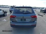 ✅ 2022 Volkswagen Tiguan SE • VIN: 3VV2B7AX7NM125459 • Лот: 43043601. Опубликован ранее на IAAI с пробегом 58 638 миль. Бесплатный доступ к архиву аукционных продаж из США и подробный отчёт об истории автомобиля на DreamBid. Изображение 16.