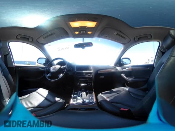 ✅ 2013 Audi Q5 Premium Plus • VIN: WA1LFAFP6DA031799 • Lot: 42472574. Wystawiony na IAAI z przebiegiem 139 319 mil. Bezpłatny archiwum sprzedaży aukcyjnych z USA i szczegółowy raport historii pojazdu na DreamBid. Zdjęcie 18.