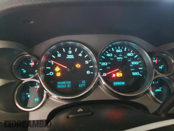 ✅ 2010 Chevrolet Silverado 1500 LT • VIN: 1GCSKSE37AZ271460 • Lot: 76096964. Listed on Copart with 56,533 mi. Free auction sales archive from the USA and detailed vehicle history report at DreamBid. Image 9.