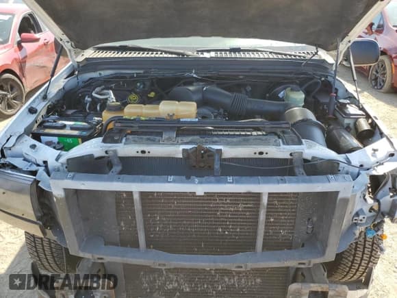 ✅ 2000 Ford Excursion Limited • VIN: 1FMNU42S6YED19493 • Лот: 60315735. Опубликован ранее на Copart с пробегом 180 337 миль. Бесплатный доступ к архиву аукционных продаж из США и подробный отчёт об истории автомобиля на DreamBid. Изображение 12.