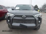 ✅ 2015 Toyota 4Runner SR5 • VIN: JTEZU5JR7F5094469 • Lot: 43757922. Wystawiony na IAAI z przebiegiem 143 426 mil. Bezpłatny archiwum sprzedaży aukcyjnych z USA i szczegółowy raport historii pojazdu na DreamBid. Zdjęcie 12.