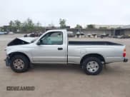 ✅ 2004 Toyota Tacoma • VIN: 5TENL42N24Z352936 • Lot: 42857125. Listed on IAAI with 328,134 mi. Free auction sales archive from the USA and detailed vehicle history report at DreamBid. Image 14.