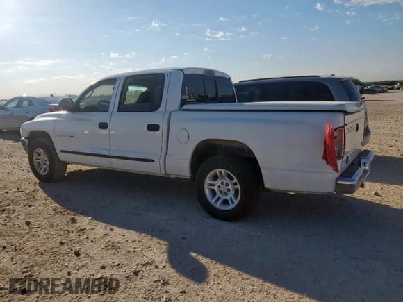 ✅ 2001 Dodge Dakota Sport • VIN: 1B7HL2AN01S307223 • Lot: 81850015. Listed on Copart with 257,318 mi. Free auction sales archive from the USA and detailed vehicle history report at DreamBid. Image 2.