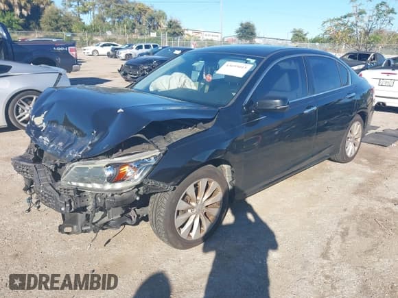 ✅ 2015 Honda Accord EX-L • VIN: 1HGCR3F88FA019109 • Лот: 43695015. Опубликован ранее на IAAI с пробегом 169 833 миль. Бесплатный доступ к архиву аукционных продаж из США и подробный отчёт об истории автомобиля на DreamBid. Изображение 17.