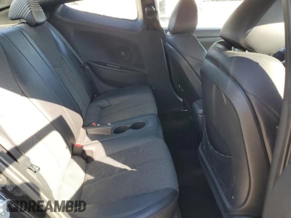 ✅ 2013 Hyundai Veloster w/Gray Int • VIN: KMHTC6AD1DU159189 • Лот: 78219574. Опубликован ранее на Copart с пробегом 152 975 миль. Бесплатный доступ к архиву аукционных продаж из США и подробный отчёт об истории автомобиля на DreamBid. Изображение 10.