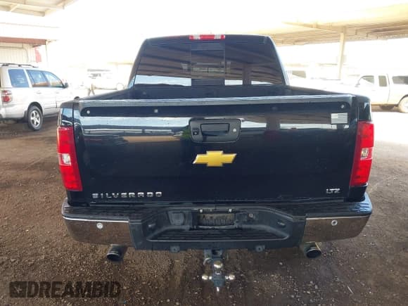 ✅ 2013 Chevrolet Silverado 1500 LTZ • VIN: 3GCPKTE70DG185975 • Lot: 43309759. Wystawiony na IAAI z przebiegiem 194 598 mil. Bezpłatny archiwum sprzedaży aukcyjnych z USA i szczegółowy raport historii pojazdu na DreamBid. Zdjęcie 16.