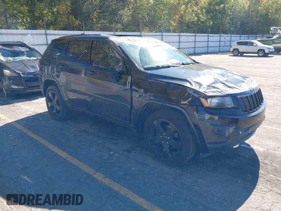 ✅ 2015 Jeep Grand Cherokee Altitude • VIN: 1C4RJFAG0FC164522 • Лот: 43396290. Опубликован ранее на IAAI с пробегом 232 897 миль. Бесплатный доступ к архиву аукционных продаж из США и подробный отчёт об истории автомобиля на DreamBid. Изображение 1.