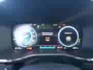 2022 Hyundai Santa Fe Limited z VIN KM8S5DA18NU037835, wystawiony jako Copart lot #39253363 z przebiegiem 18 171 mil mil oraz . Historia ofert i sprzedaży dostępna na DreamBid. Obrazek 9.