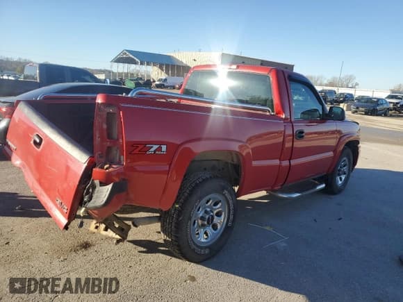 ✅ 2000 GMC Sierra 1500 SLE • VIN: 1GTEK14T5YZ346093 • Лот: 85654524. Опубликован ранее на Copart с пробегом 211 460 миль. Бесплатный доступ к архиву аукционных продаж из США и подробный отчёт об истории автомобиля на DreamBid. Изображение 3.