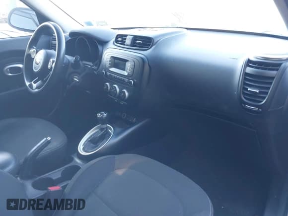 ✅ 2015 Kia Soul • VIN: KNDJN2A27F7767619 • Lot: 43531706. Listed on IAAI with 128,996 mi. Free auction sales archive from the USA and detailed vehicle history report at DreamBid. Image 5.